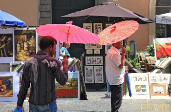 Vendita di ombrellini di bamboo a Roma